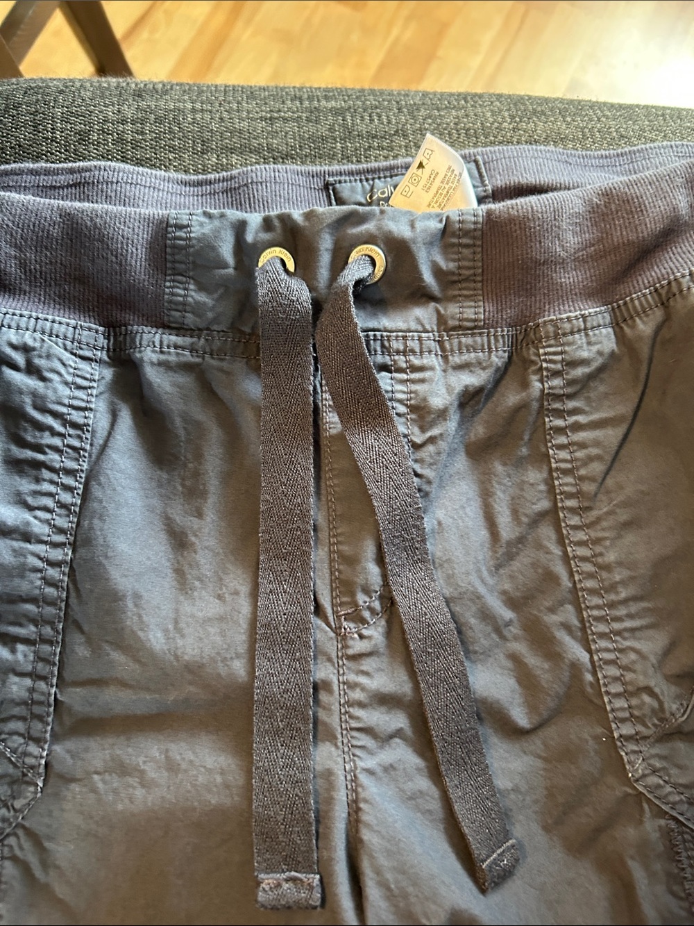 Calvin Klein Navy Blue Women's Drawstring Cargo Capri Pants - Picture 2 of 6